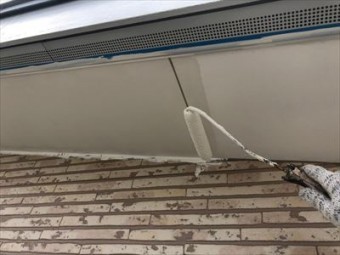 軒天 下塗り 塗装工事