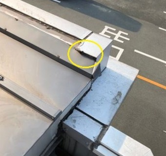 雨漏り 隙間 屋上