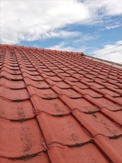 葺き替え工事 施工前 セメント瓦 雨漏り