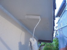 軒天 上塗り1回目