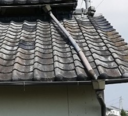 這い樋 破損 歪み 経年劣化 工事前