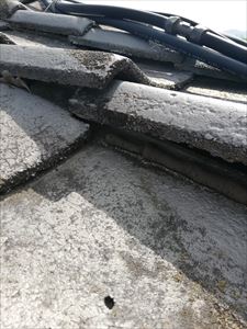 屋根瓦 ズレや歪み 雨漏り箇所