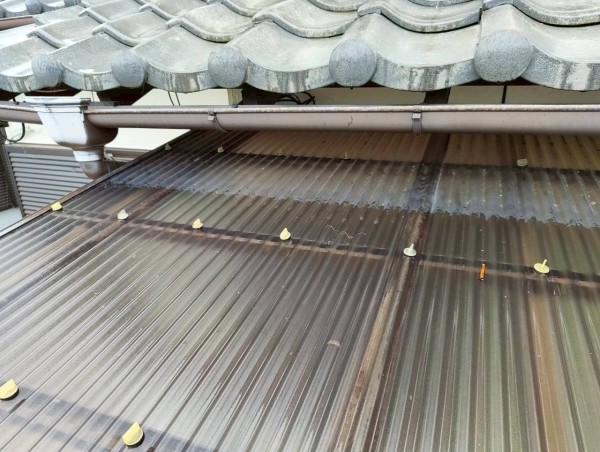 テラス波板屋根部分張替え前