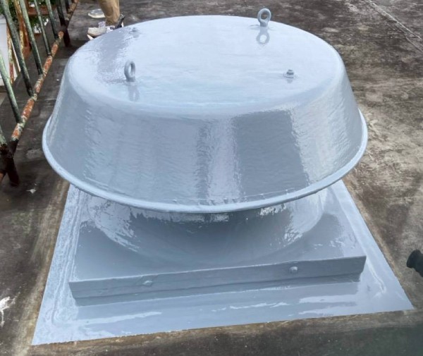 屋上換気扇の防水補修工事完了