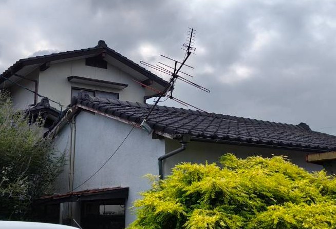 玉名市で雨漏りのご相談をいただいた築40年の住宅