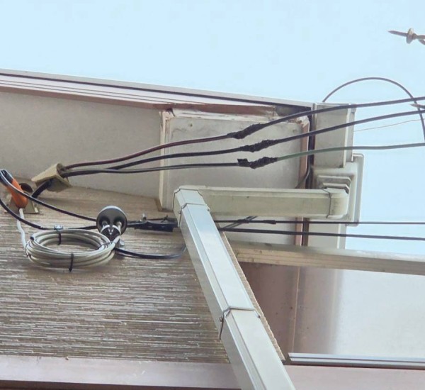 破風板が剥がれ落ちた箇所